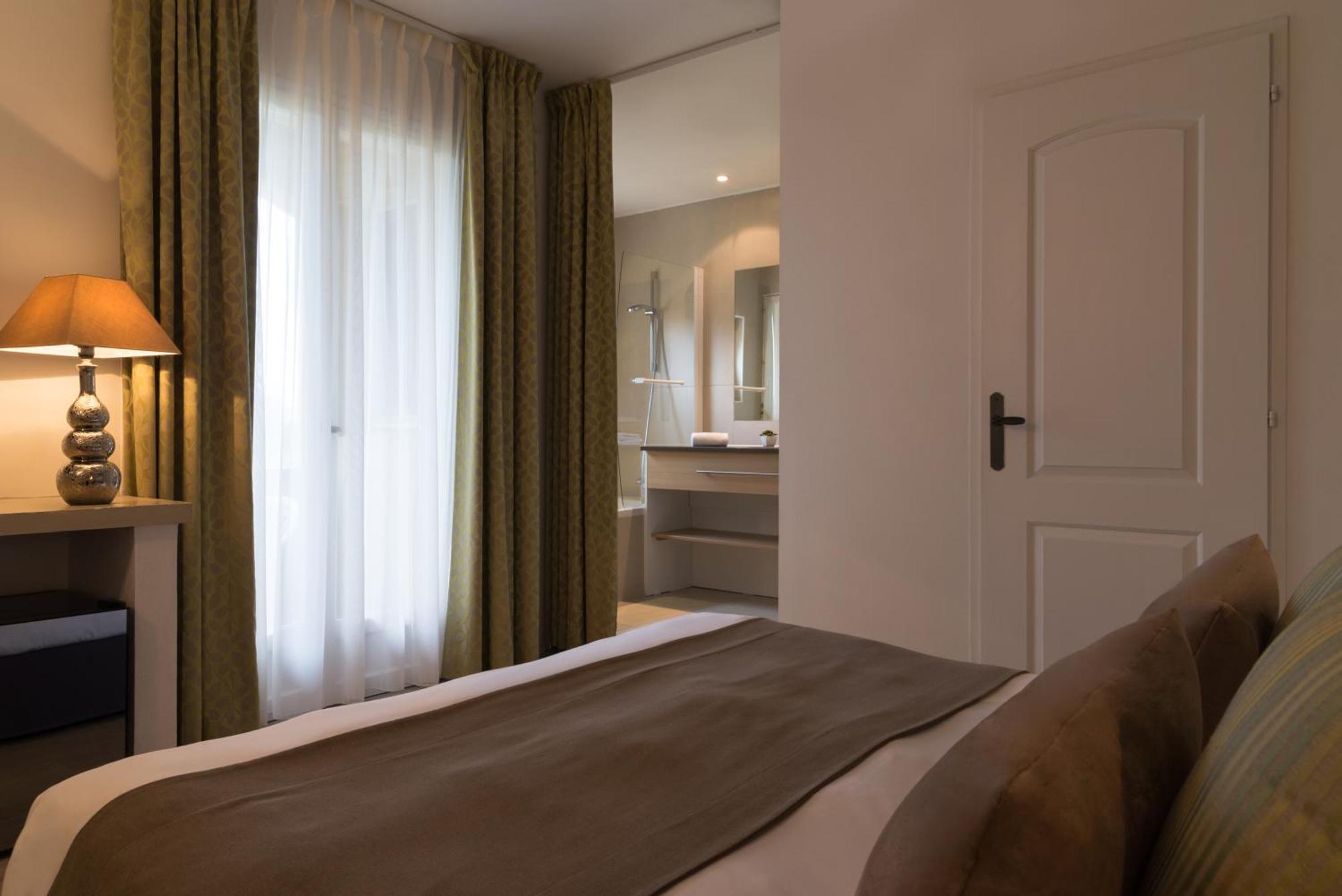 Val Baussenc, The Originals Relais Hotel Maussane-les-Alpilles Exterior photo