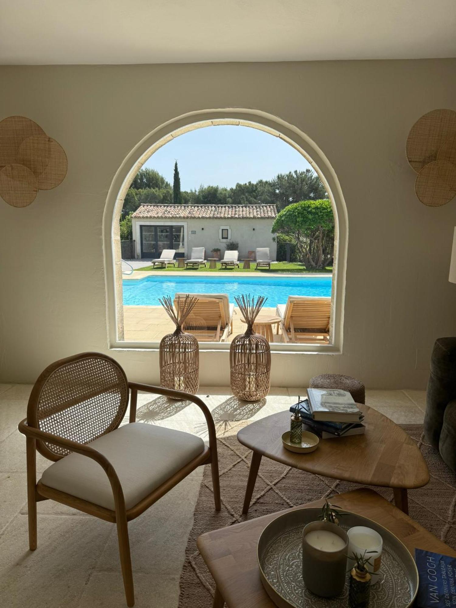 Val Baussenc, The Originals Relais Hotel Maussane-les-Alpilles Exterior photo
