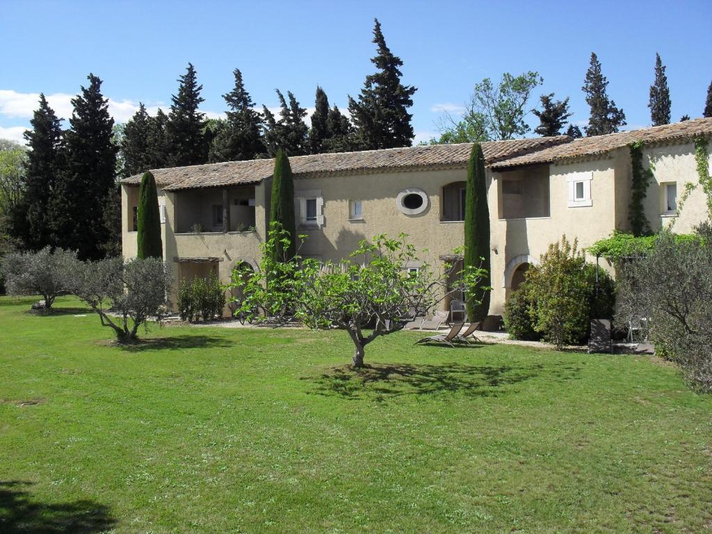 Val Baussenc, The Originals Relais Hotel Maussane-les-Alpilles Exterior photo